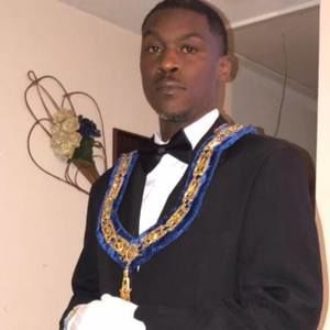 Meet your Posher, Antonio